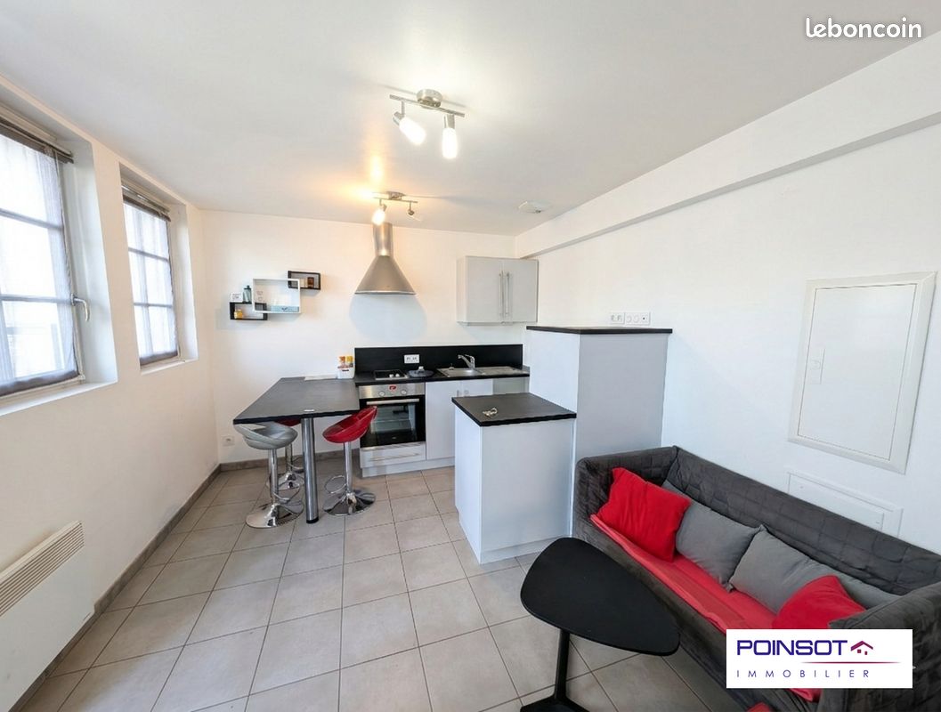 Appartement 1 pièce 19 m² · à Chemillé-en-Anjou · 19 m² · 320 €/mois