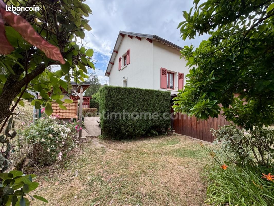Maison 5 pièces 120 m² · à Provenchères-et-Colroy · 120 m² · 130 000 €