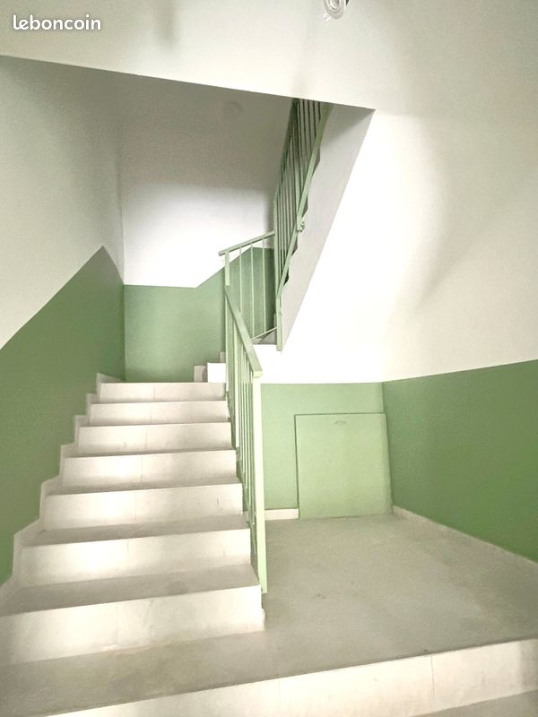 Appartement 2 pièces 47 m² · à Aubagne · 47 m² · 99 000 €