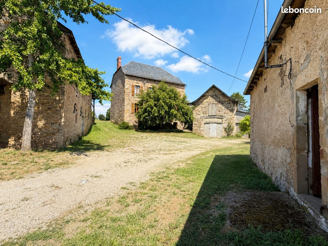 Maison 7 pièces 188 m² · à Rignac · 188 m² · 318 000 €