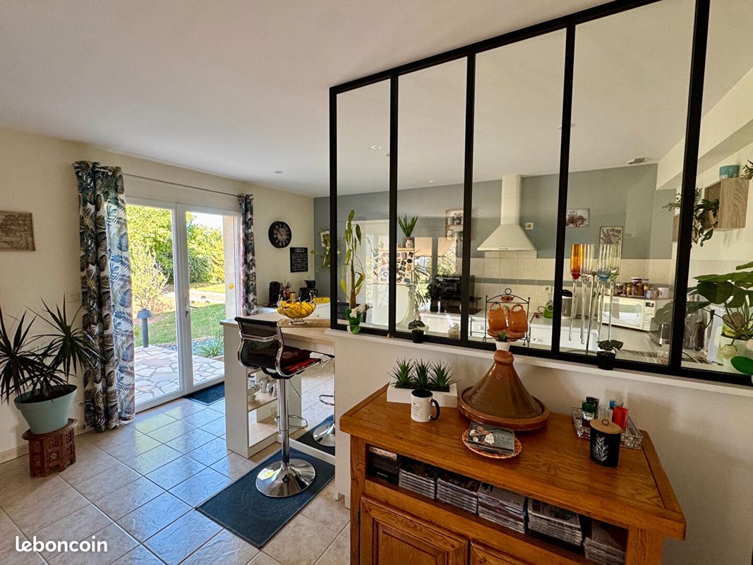 Maison 4 pièces 111 m² (image 2)