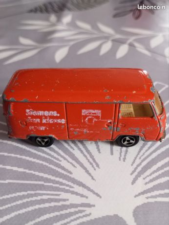 MAJORETTE VOLKSWAGEN COMBI T1 ADVENTURE SURF VW 1 EUR 7,50 - FR MAJORETTE VOLKSWAGEN COMBI T1 ADVENTURE SURF VW 1 EUR 7,50 - FR