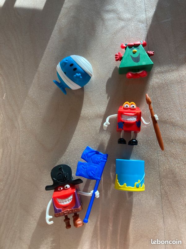 Lot de figurines Mac do et monsieur madame (image 1)
