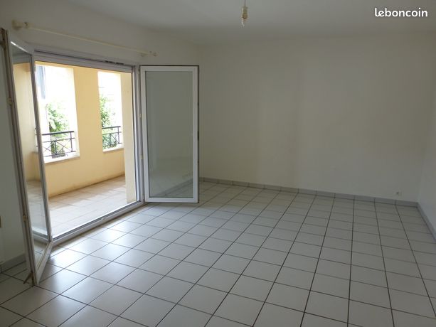 Location T2 à LE BOUSCAT CENTRE