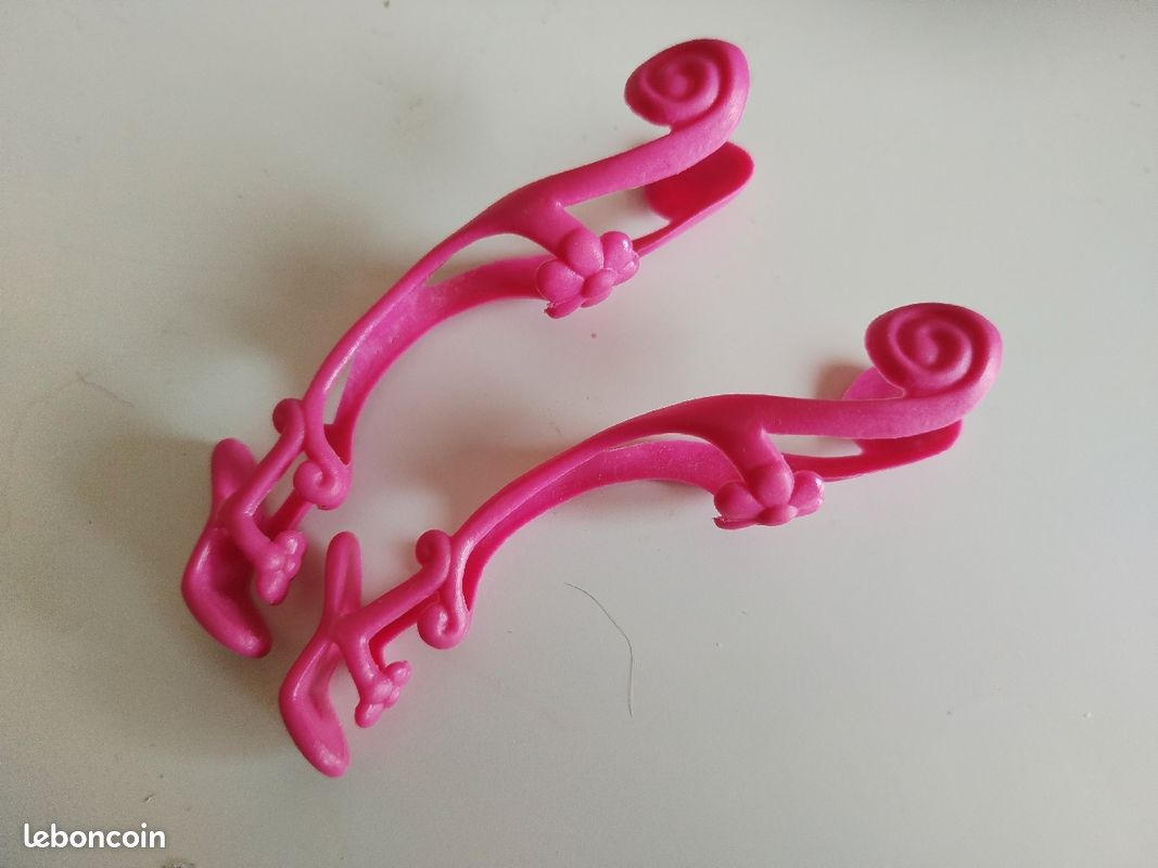 Lot de 3 paires de chaussures pour barbie (image 10)