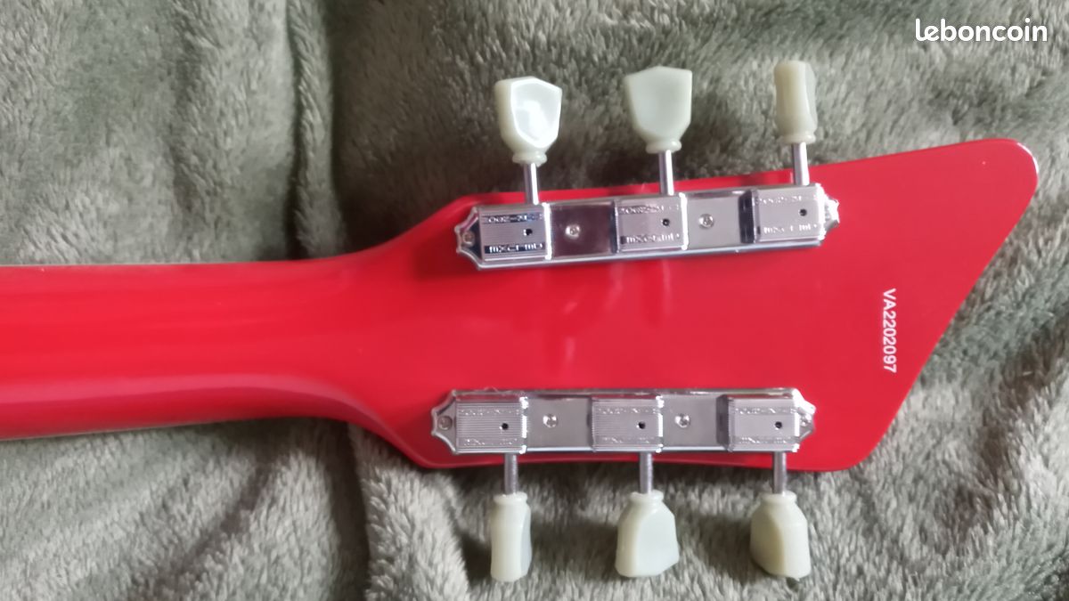 Eastwood Airline 59 3P DLX 2022 (image 2)