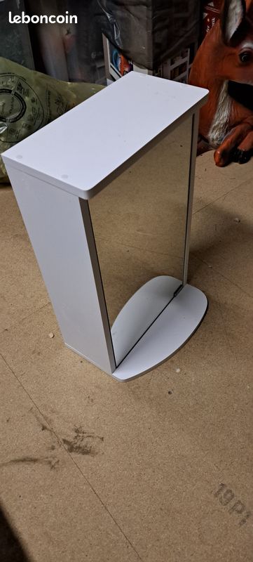 Armoire de toilette ou pharmacie sur son neuf (image 1)