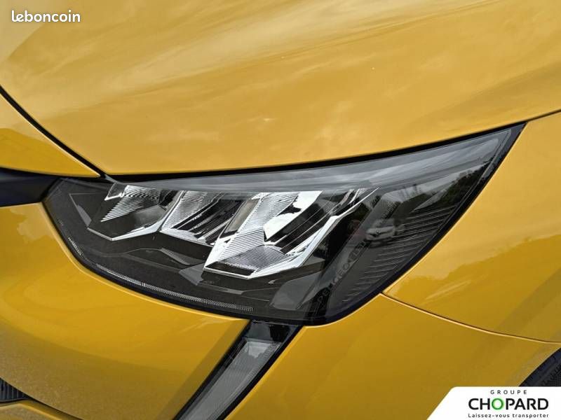 Peugeot 208 PureTech 100 S&S BVM6 Allure (image 27)