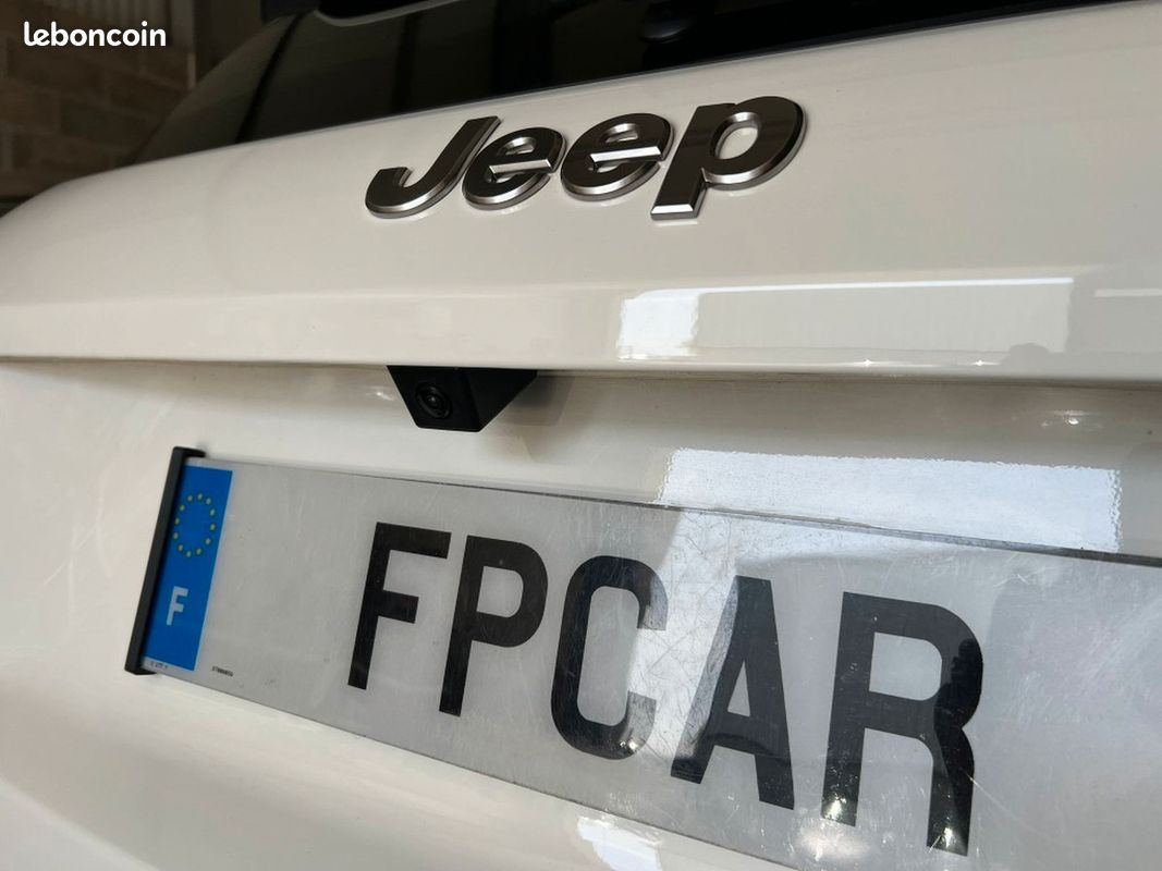 Jeep Avenger 156cv 54KWh ELECTRIQUE ALTITUDE / CAMERA DE RECUL RADARS AR / FULL LED / CARPLAY (image 14)