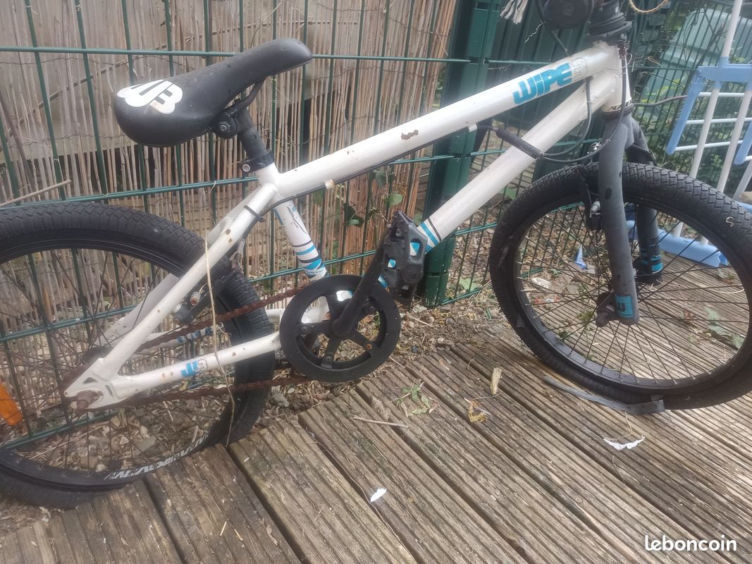 Vélo BMX (image 9)