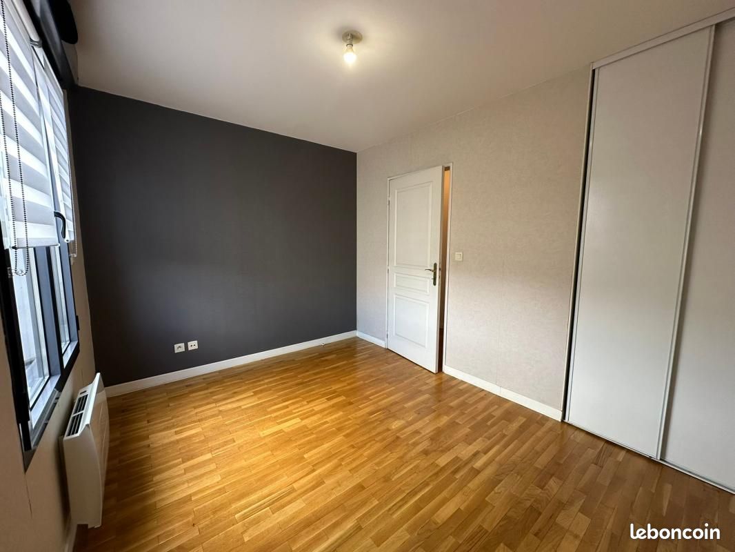 Appartement a louer oullins-pierre-benite - 2 pièce(s) - 39 m2 - Surfyn