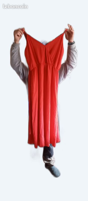 Robe (image 1)