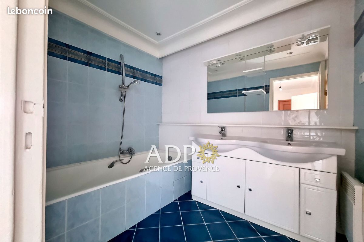 Appartement a louer grasse - 2 pièce(s) - 54 m2 - Surfyn