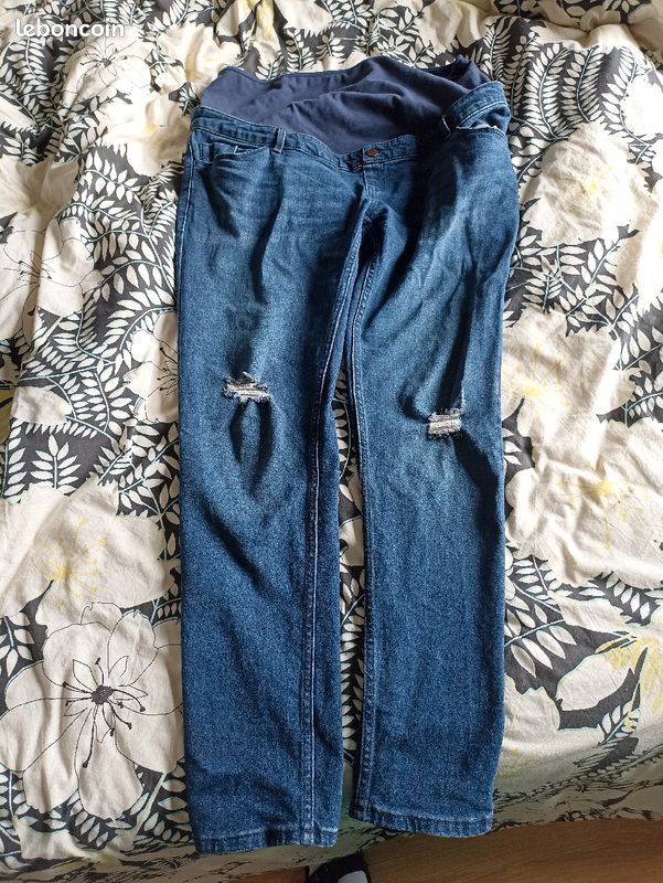 Lot 4 jeans maternité taille 46 (image 7)
