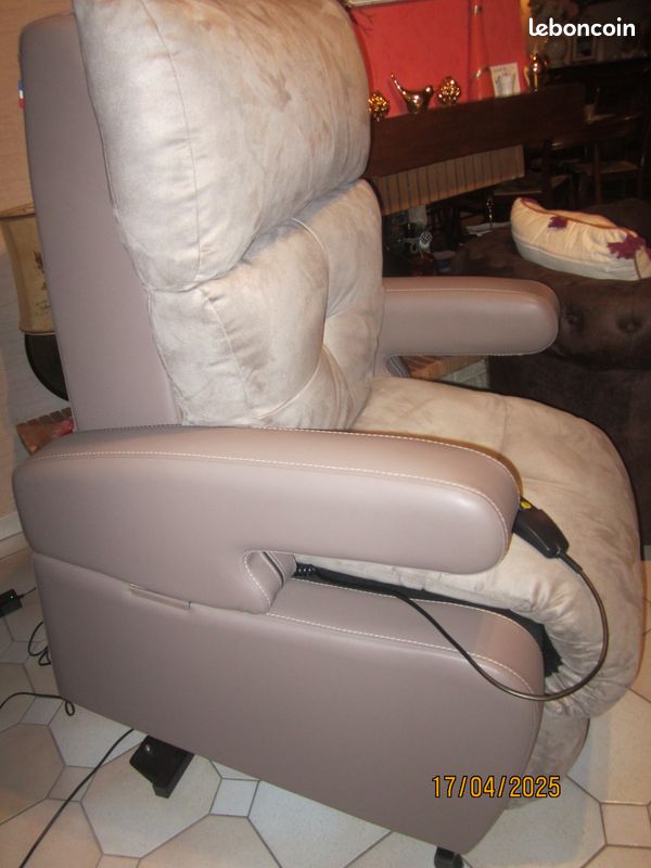 Fauteuil (image 4)