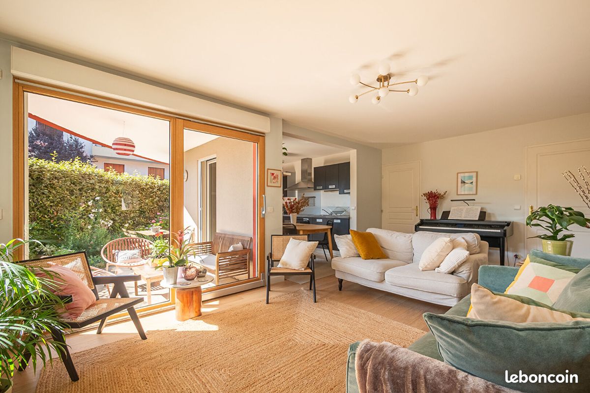 Appartement 3 pièces 72 m² · à Annecy · 72 m² · 504 000 €