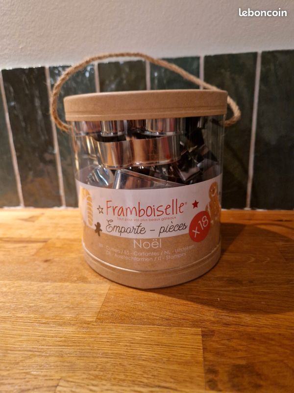Set De 18 Emporte-Pièces Noël En Acier Inoxydable - Moules à Biscuits Festifs Pour Pâtisserie En Famille