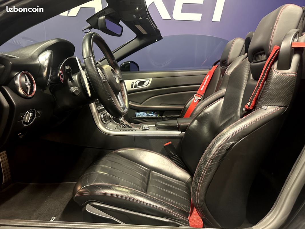MERCEDES-BENZ Classe SLK 1.8 204ch AMG Line - Sièges chauffants et ventilés - Caméra de recul - Suivi Complet (image 15)