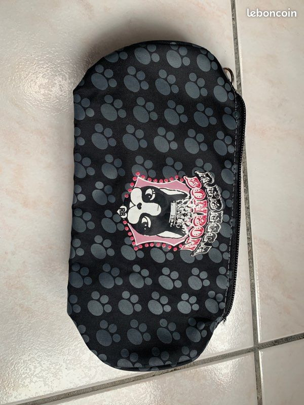 Trousse (image 1)