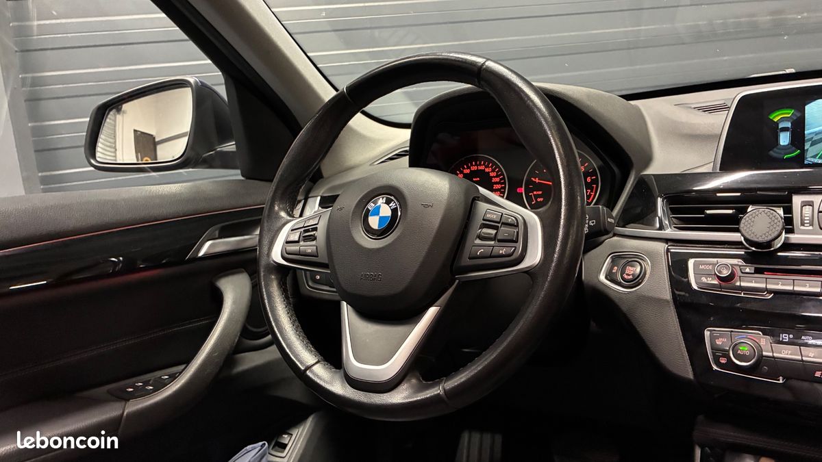 Bmw x1 1.8 i 140 x-line sdrive dkg bva + attelage + toit ouvrant (image 26)