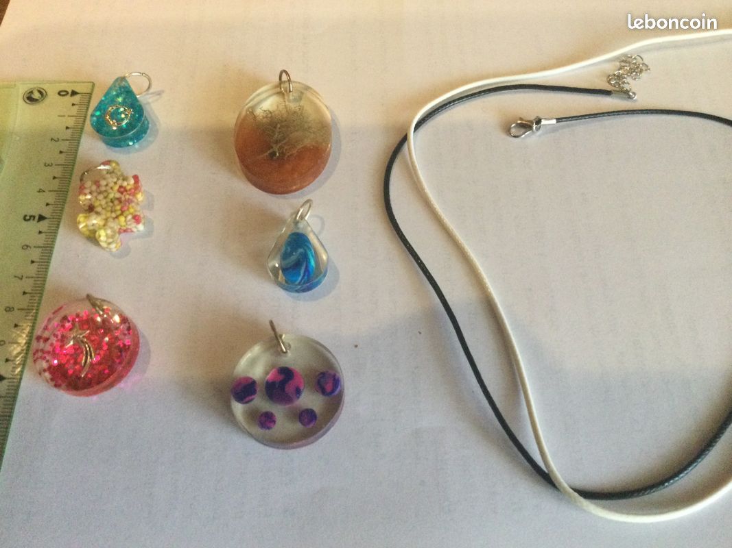 Pendentifs fait main (image 1)