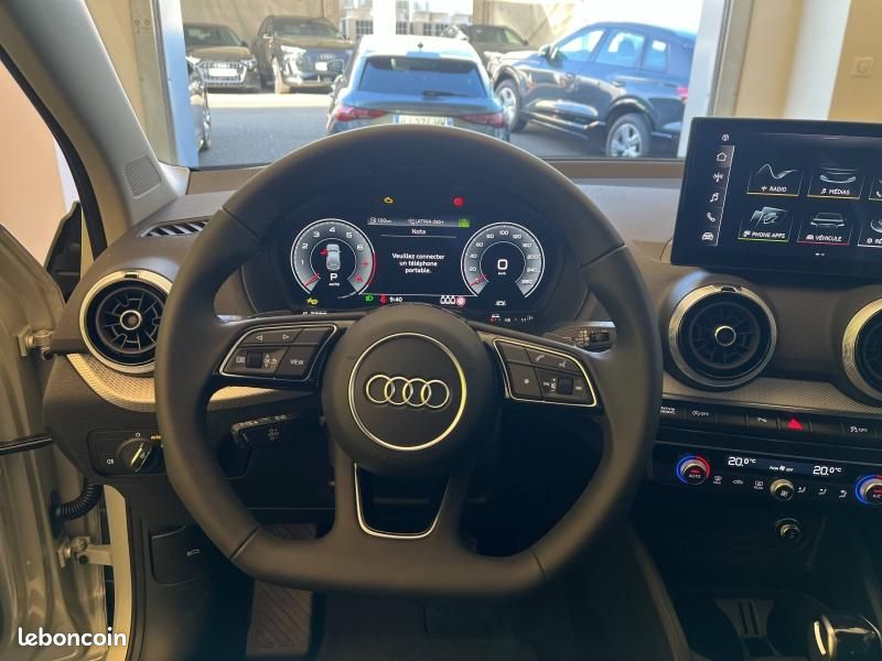 Audi Q2 35 TFSI 150ch Design S tronic 7 (image 19)