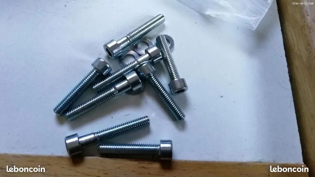 Vis De Fixation Pour étrier De Frein Avant Vélo - Vintage / Rétro / Fixie - Neuf