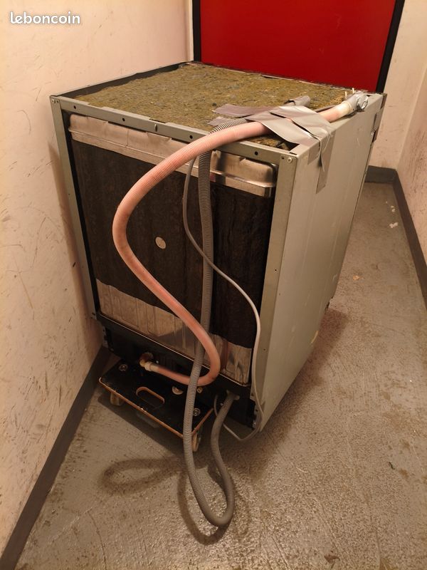 Lave vaisselle encastrable Rosiers (porte ne se verrouille plus) (image 3)