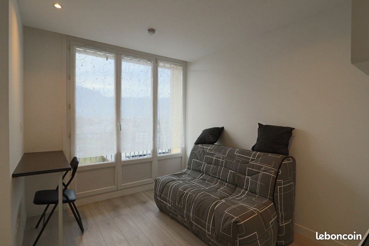 Appartement 1 pièce 18 m² · à Saint-Martin-d'Hères · 18 m² · 492 €/mois