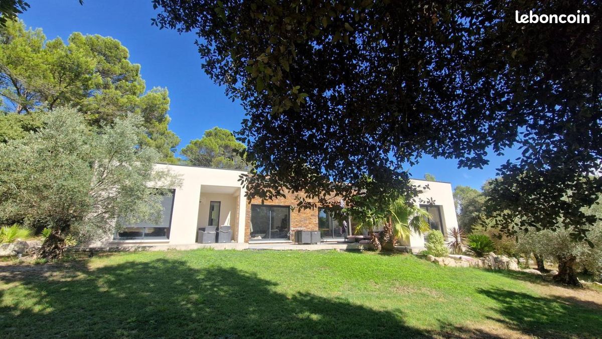Maison 4 pièces 122 m² · à Bollène · 122 m² · 515 000 €
