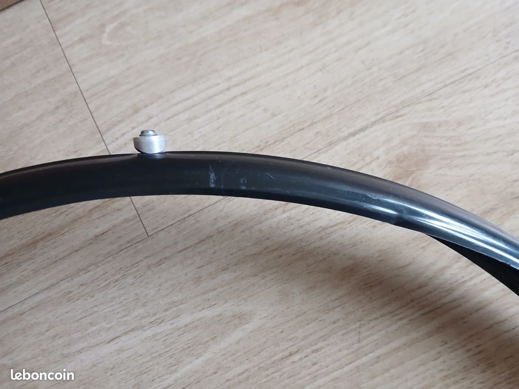 Paire De Garde-boue BLUEMELS CLASSIQUE 700c – Avec Tringlerie D5 (occasion)