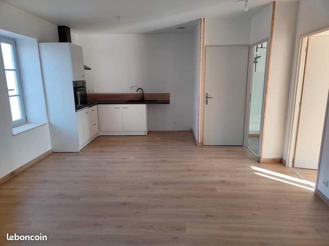 Appartement 3 pièces 66 m² · à Mauzé-sur-le-Mignon · 66 m² · 690 €/mois