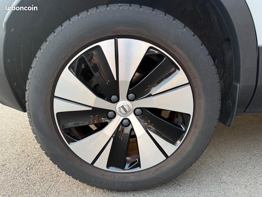 Volvo XC40 BUSINESS D3 AdBlue 150 ch Geartronic 8 (image 19)