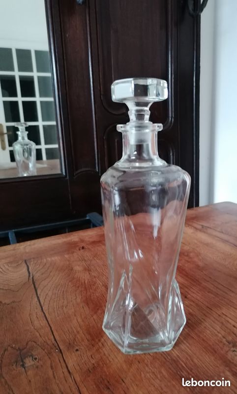 Carafe à whisky (image 1)