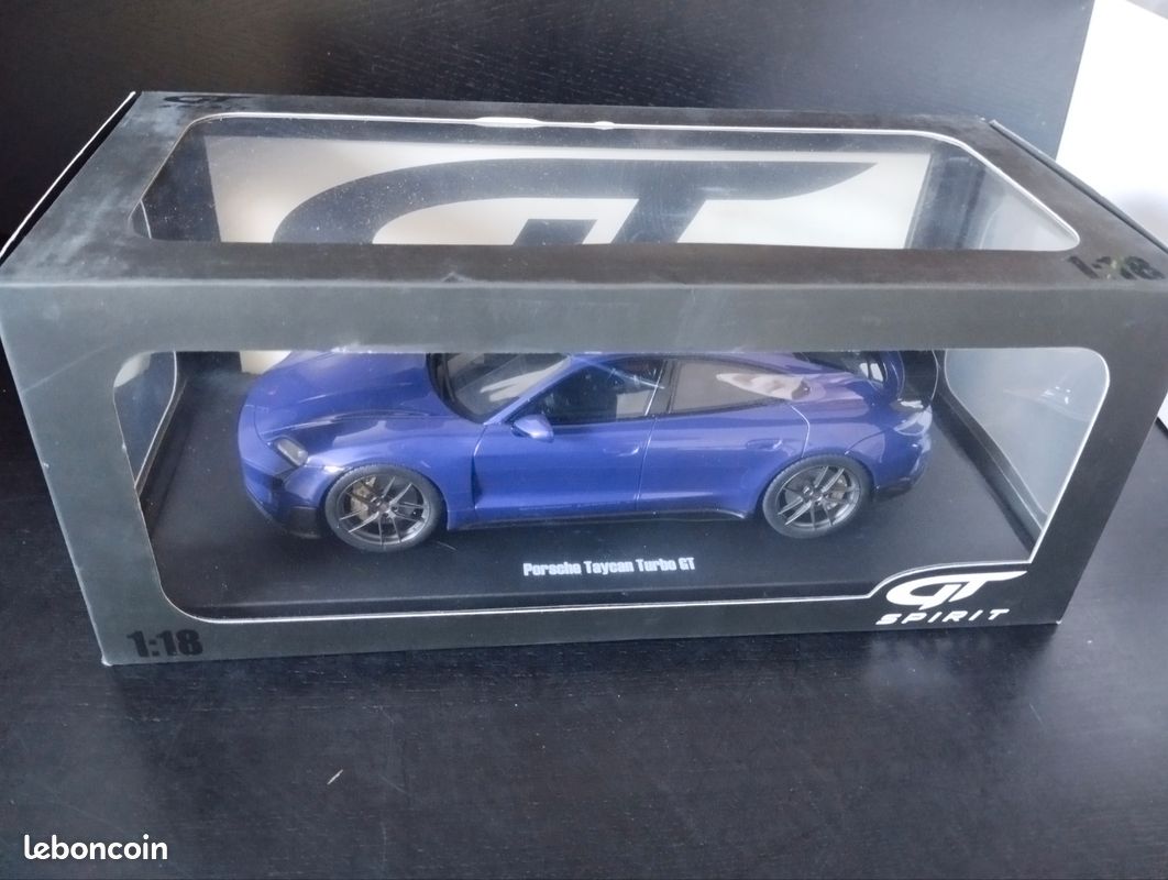 Modèle Réduit Porsche Taycan Turbo GT 2023 - GT Spirit 1:18 - Neuf Violet Ultraviolet