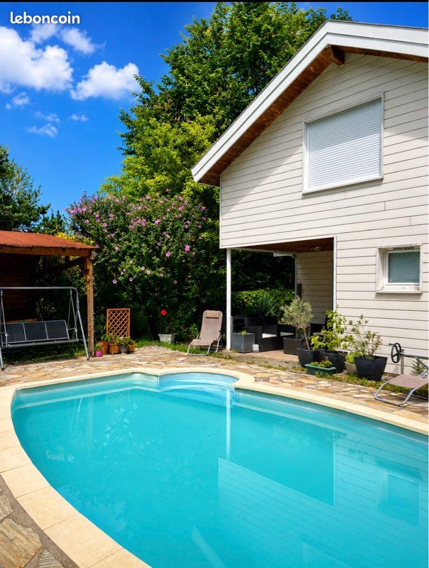 Maison 10 pièces 240 m² · à Seyssinet-Pariset · 240 m² · 775 000 €