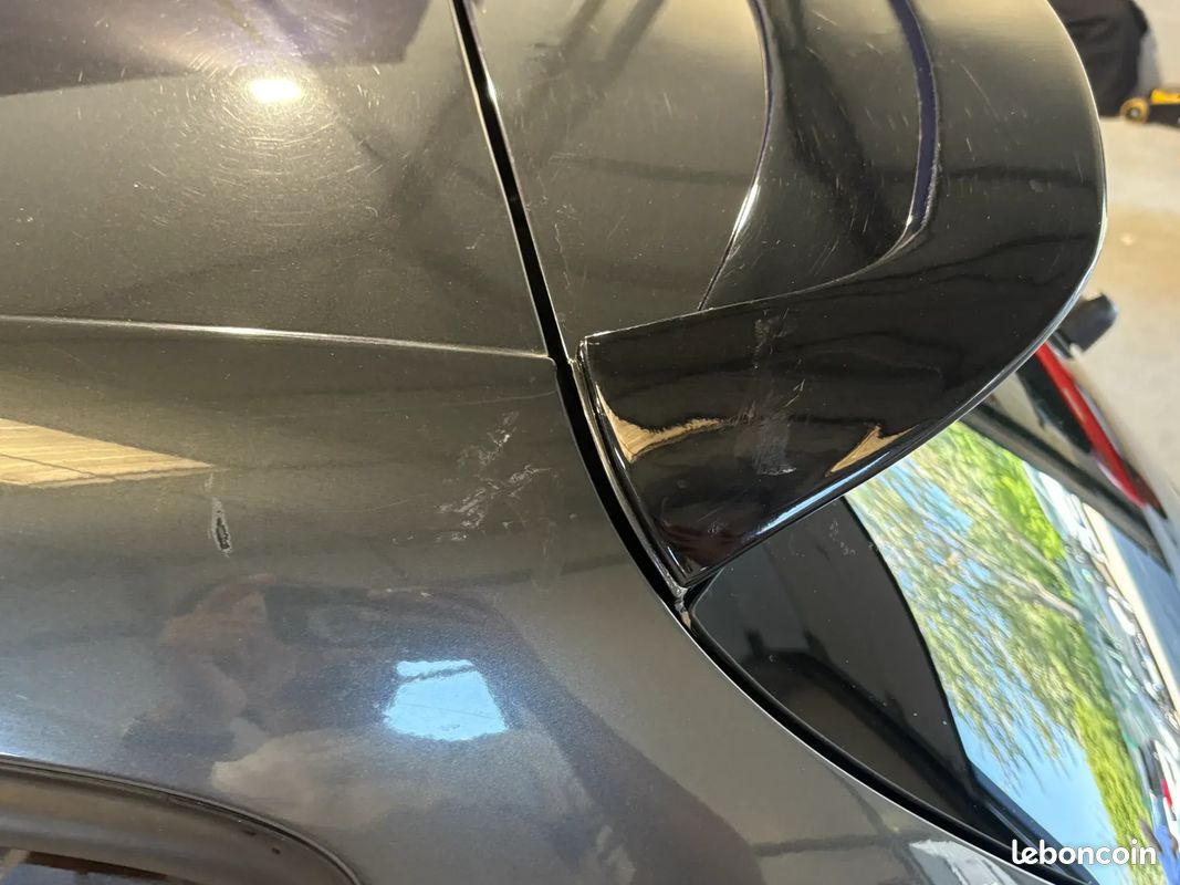SEAT Leon 1.6 D 105ch Style - 2012 - 171 500 km - CarPlay - Faible km (image 33)