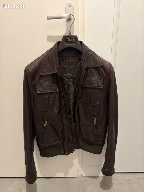 Veste En Cuir Noir Marlboro Classics Taille L - Occasion En Très Bon état