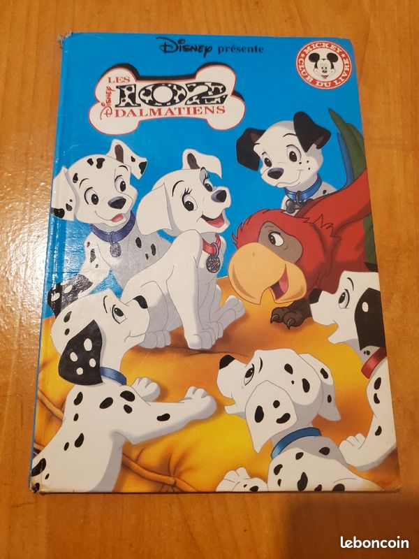 Livre Disney : Les 102 Dalmatiens (image 1)