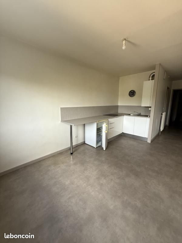 Appartement 1 pièce 39 m² · à Brives-Charensac · 39 m² · 380 €