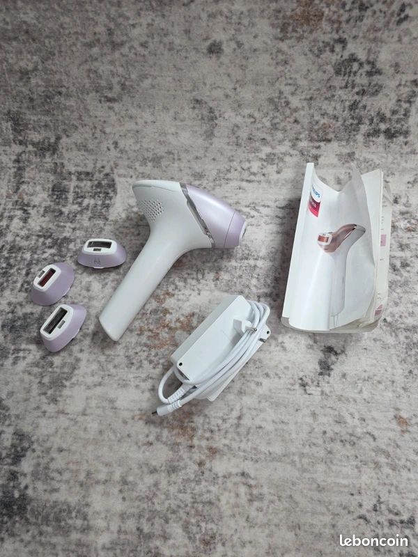 Epilateur Lumière Pulsée Philips Lumea Prestige BRI1959/00 - Occasion Ouvert Jamais Utilisé