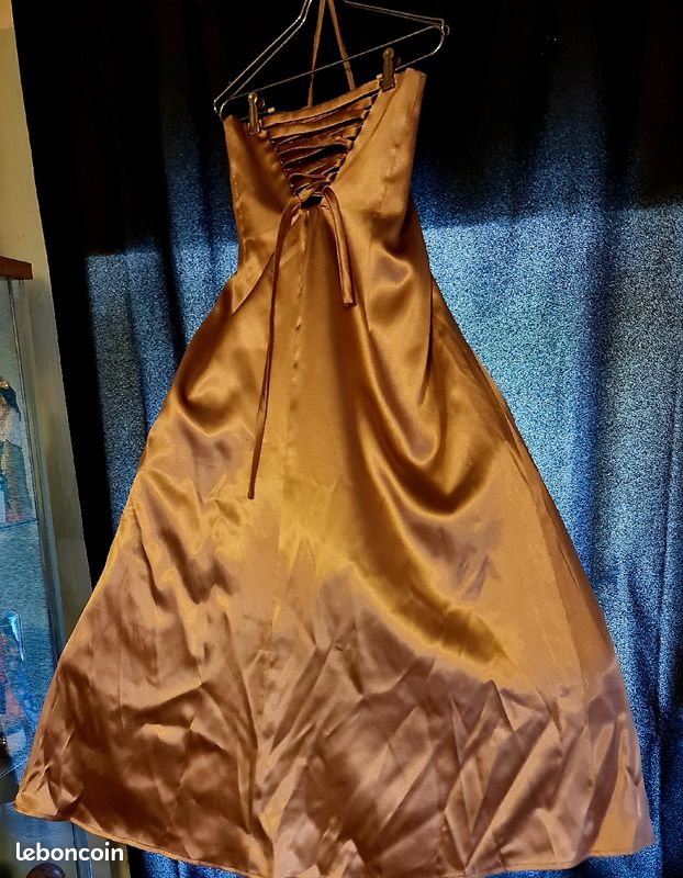 Robe de mariée réglage lassé dos taille 42 à 48 (image 5)