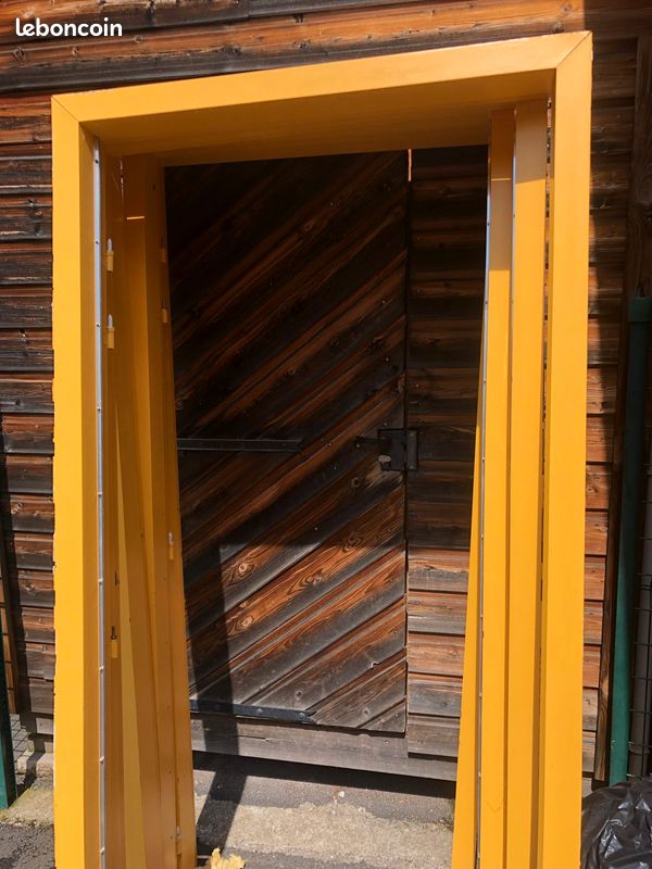 Porte avec hublot (image 3)