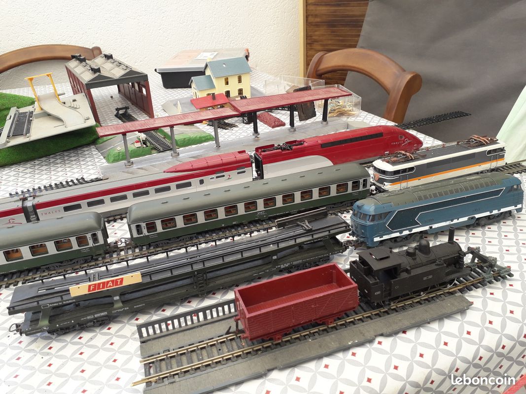 Maquette de train Ho (image 1)