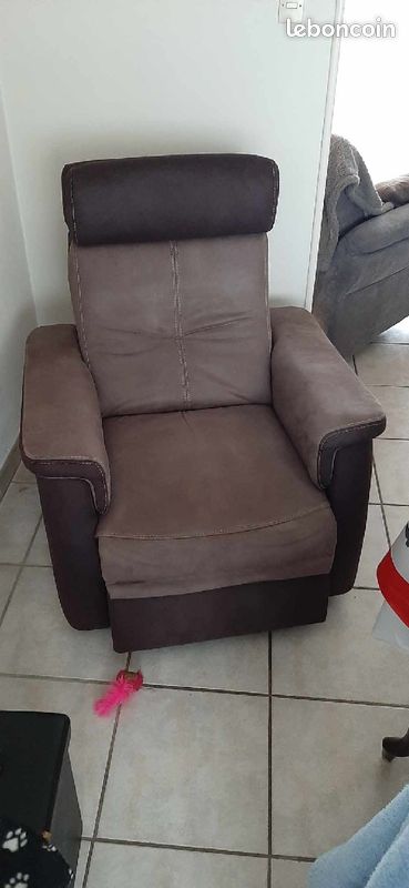 Fauteuil électrique (image 1)