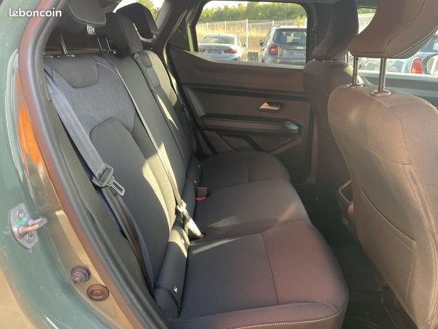 Dacia Duster 1.6 HYBRID 140 JOURNEY (image 11)