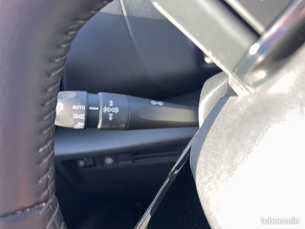 CITROEN C4 PureTech 130 S&S BVM6 Feel (image 19)