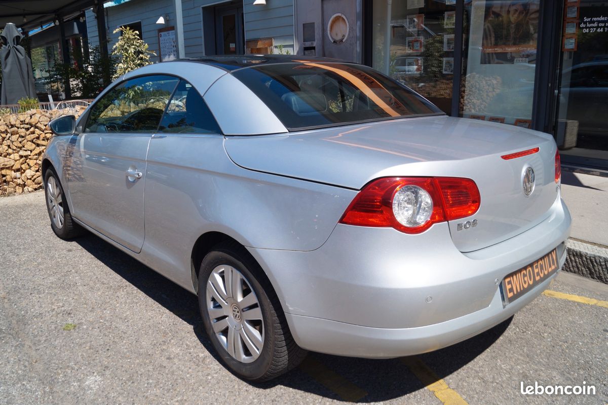 VOLKSWAGEN EOS 1.4 TFSI 122ch- OUVERTURE CAPOTE HS/ OUVERTURE TOIT OUVRANT OK/ MOTEUR GARANTIE 6 MOIS (image 6)