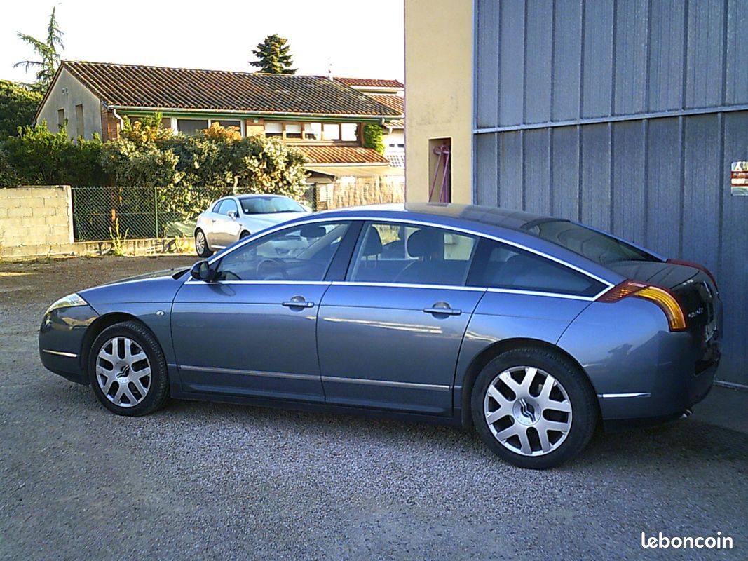 Citroen c6 3.0 24v 215cv exclusive bva 142mkm reprog e85 francaise attelage factures attelage cuir jbl etc...2006 (image 3)
