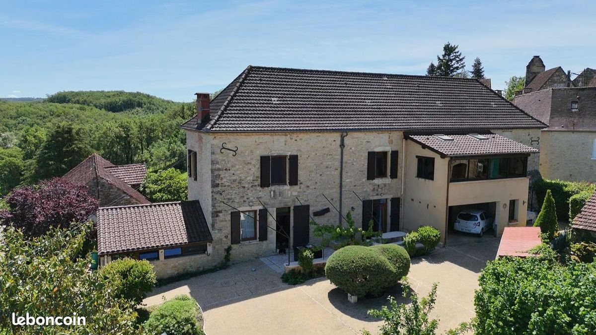 Maison 9 pièces 190 m² · à Gourdon · 190 m² · 299 000 €